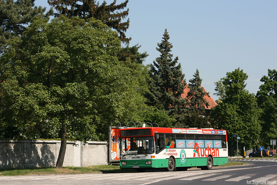 Mercedes-Benz O405N #526