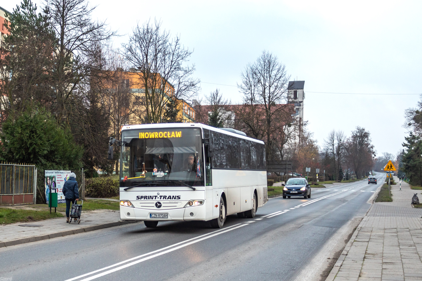 Mercedes-Benz Intouro E #CZN 870AH