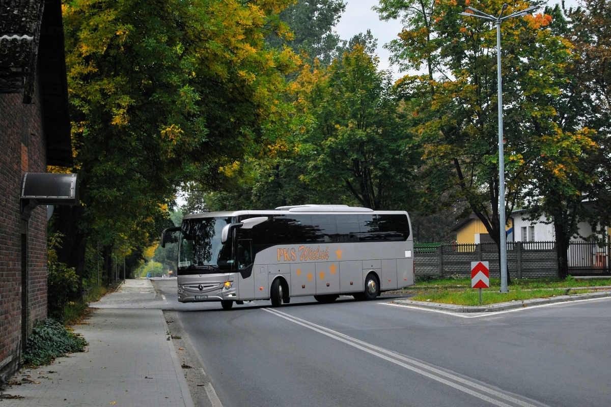 Mercedes-Benz Tourismo E15 RHD #SC 9556T