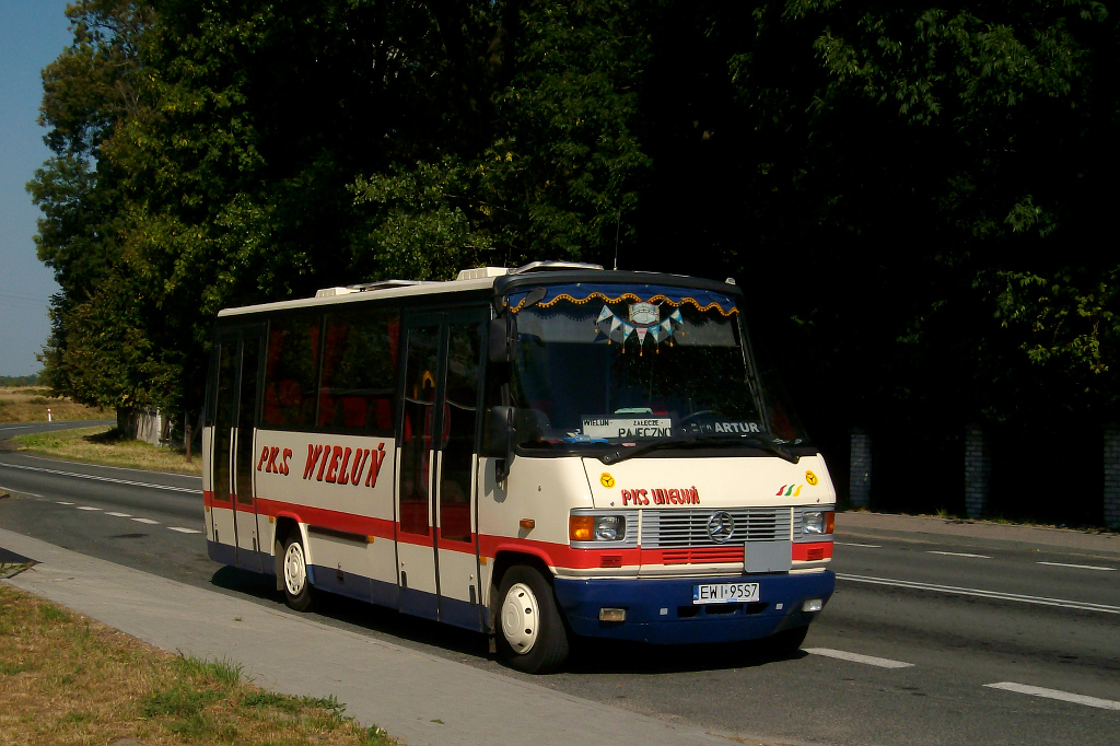 Mercedes-Benz 814 D / Auwärter Teamstar City #EWI 95S7