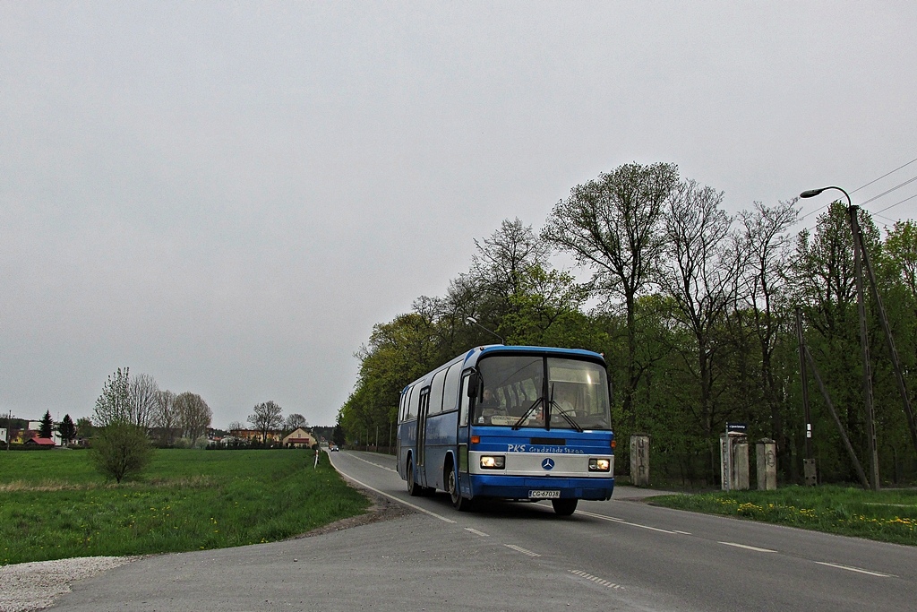 Mercedes-Benz O303-11ÜHE #236