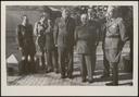 [Personajes del bando nacional durante la Guerra Civil española. Militares, falangistas, generales, tenientes, visires].