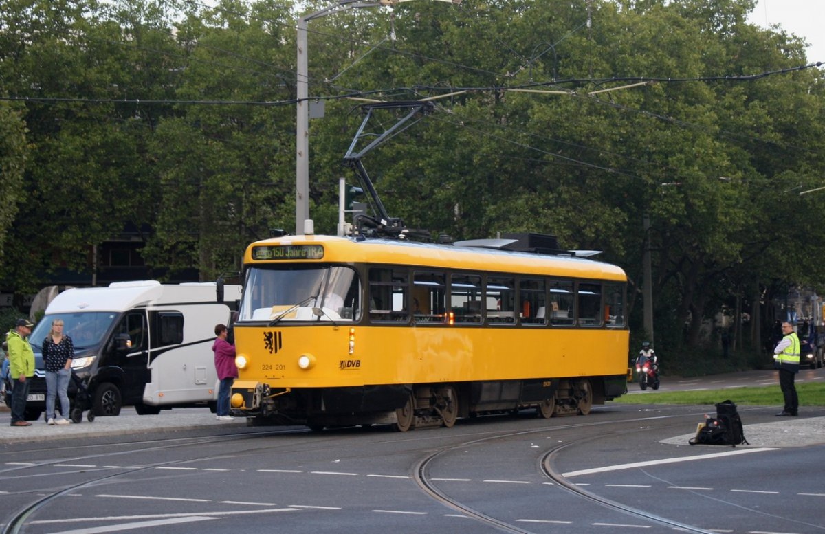 Tatra T4D-MT #224 201