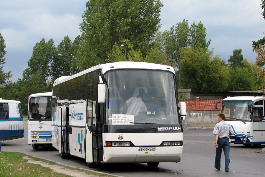 Neoplan N316 SHD #4053