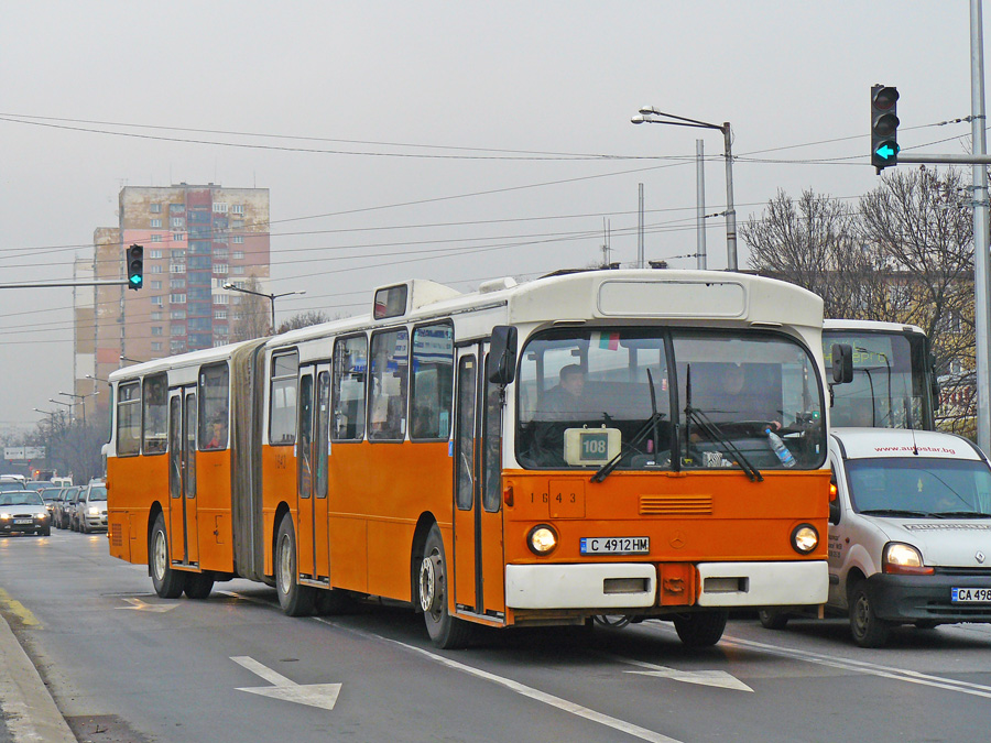 Mercedes-Benz O305G #1643