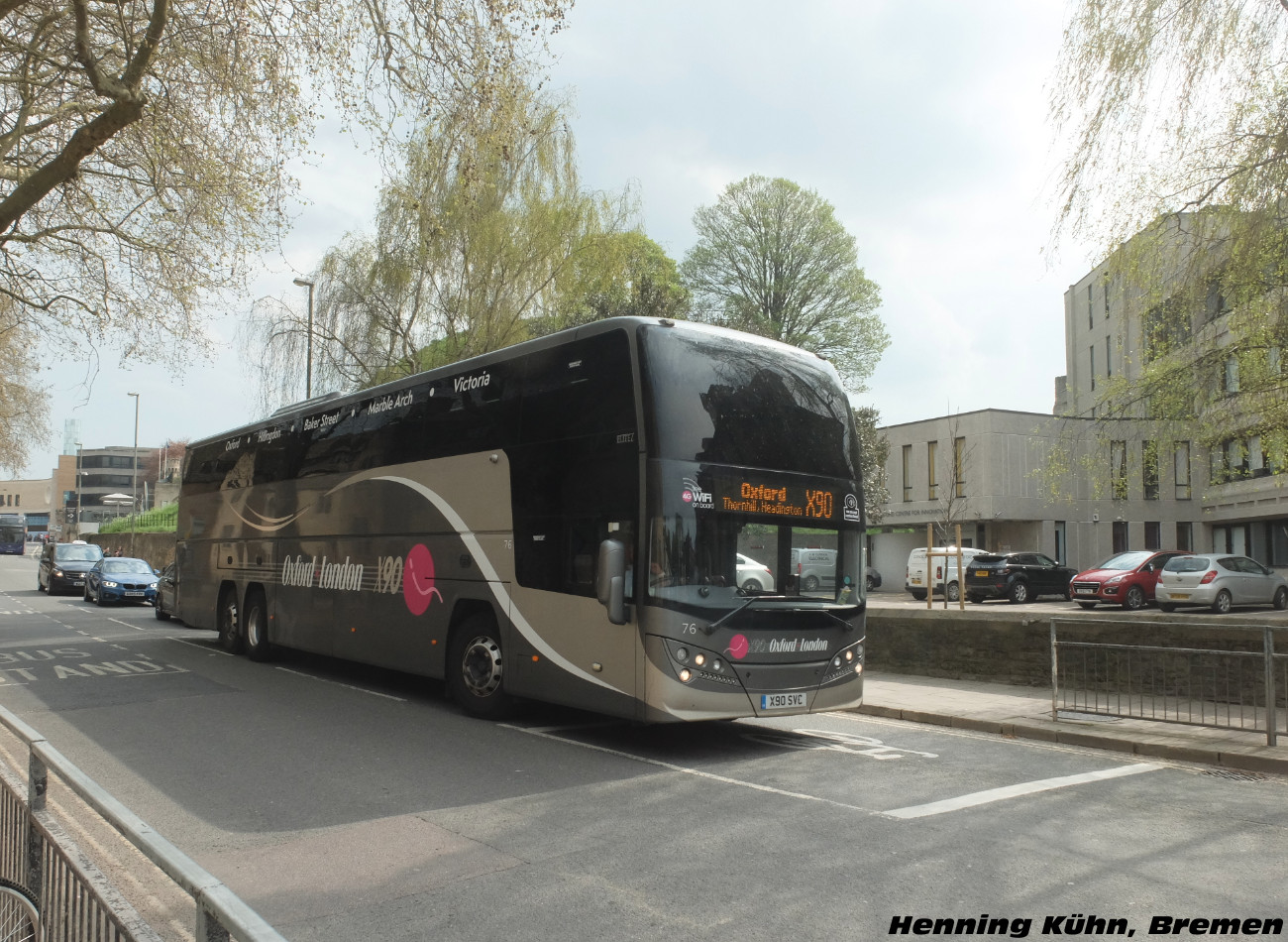 Volvo B11R 6x2 / Plaxton Elite i #76