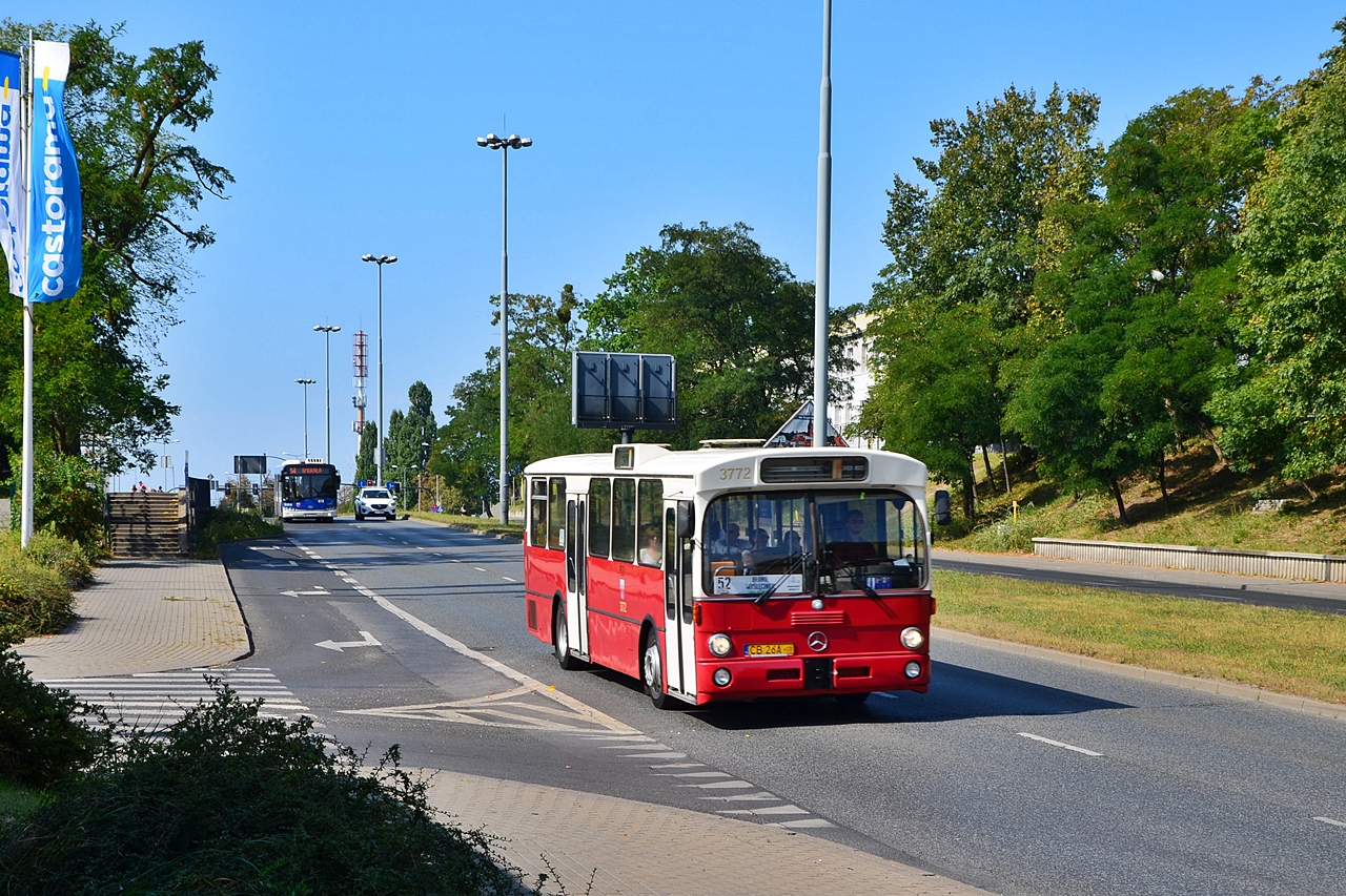 Mercedes-Benz O305 #3772