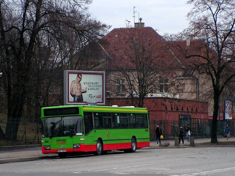 Mercedes-Benz O405N #200