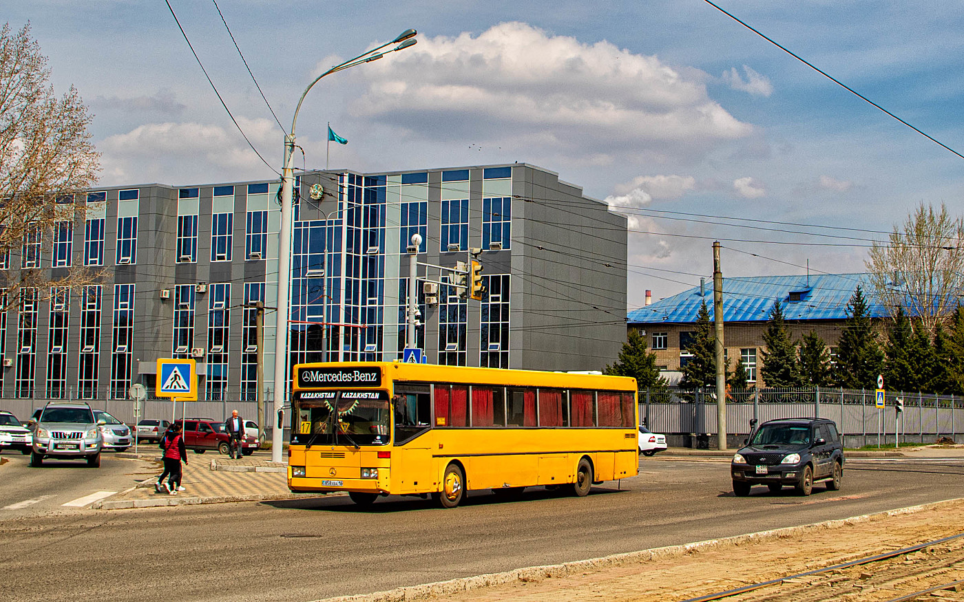 Mercedes-Benz O405 #858 XBA 16