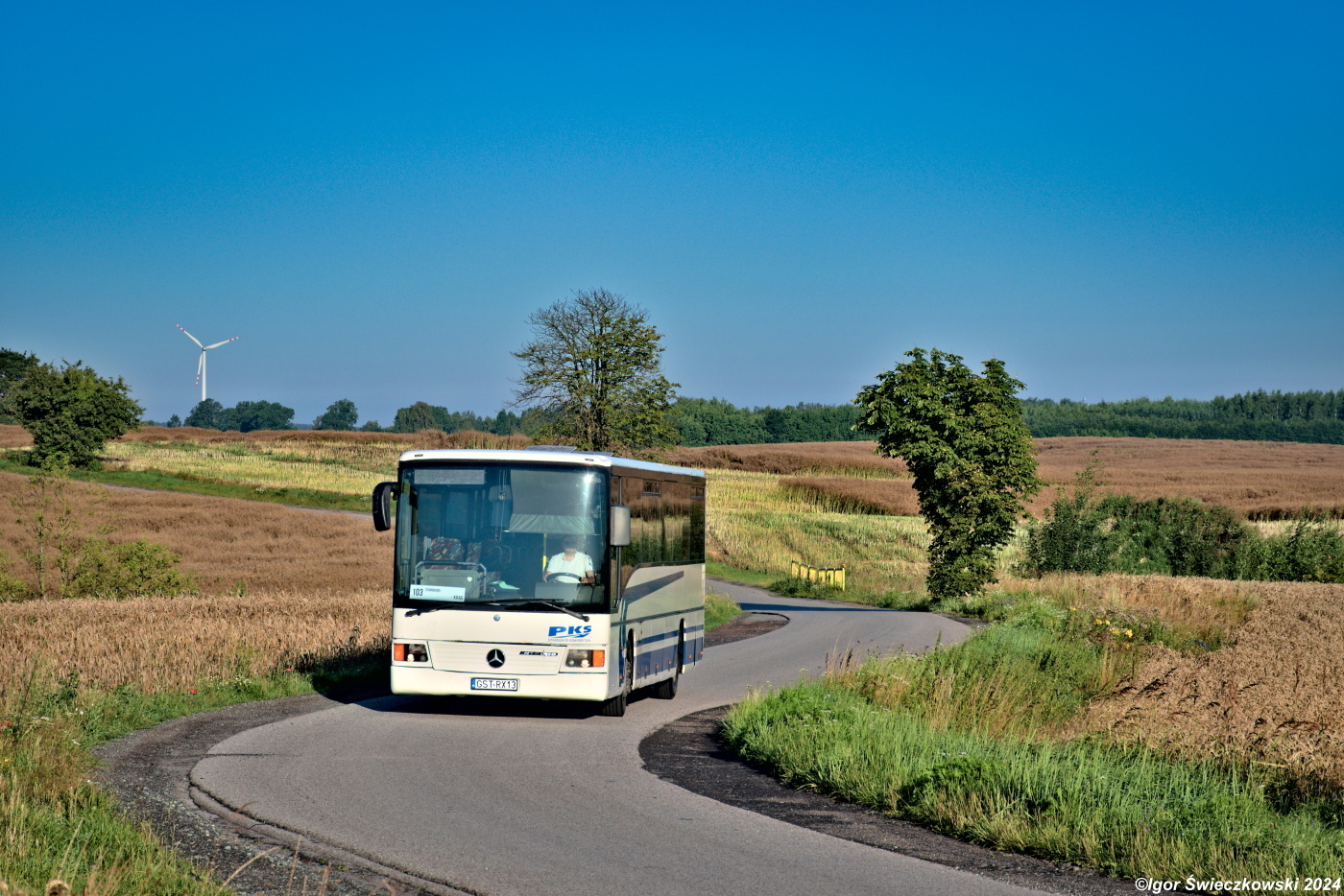 Mercedes-Benz O550 #9009