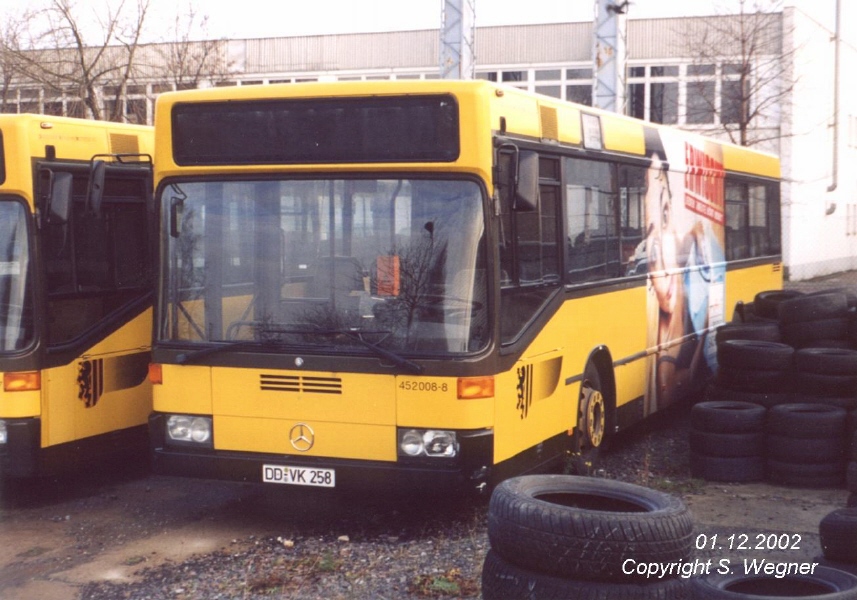 Mercedes-Benz O405N #452 008-8