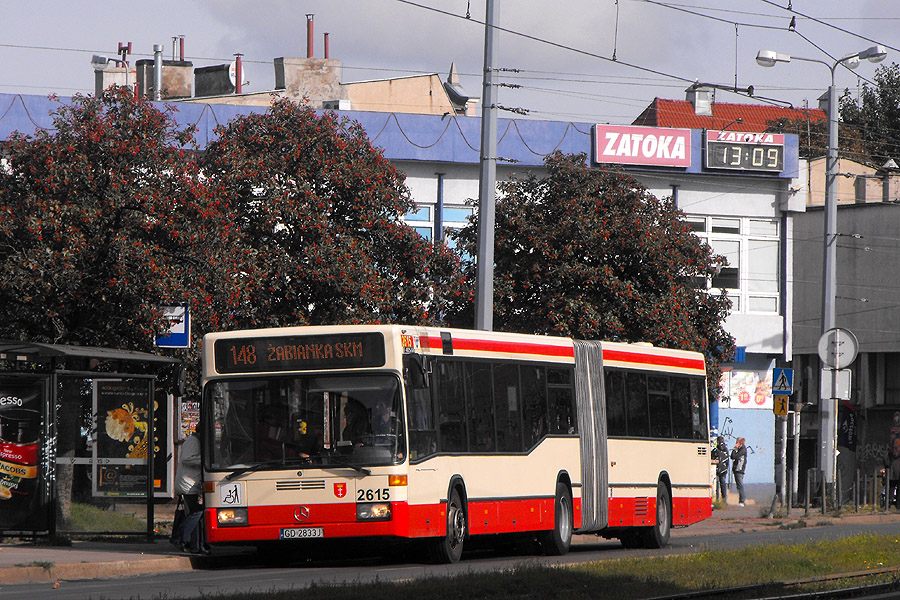 Mercedes O405GN2 #2615