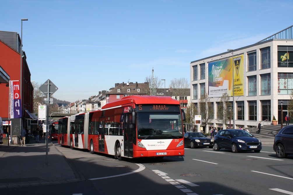 Van Hool AGG300 #232