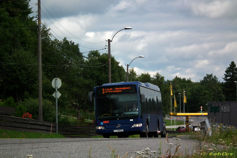 Mercedes-Benz O530LE II #0789