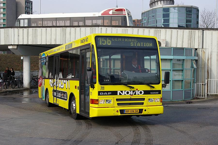 DAF SB220 / Berkhof 2000NL #711