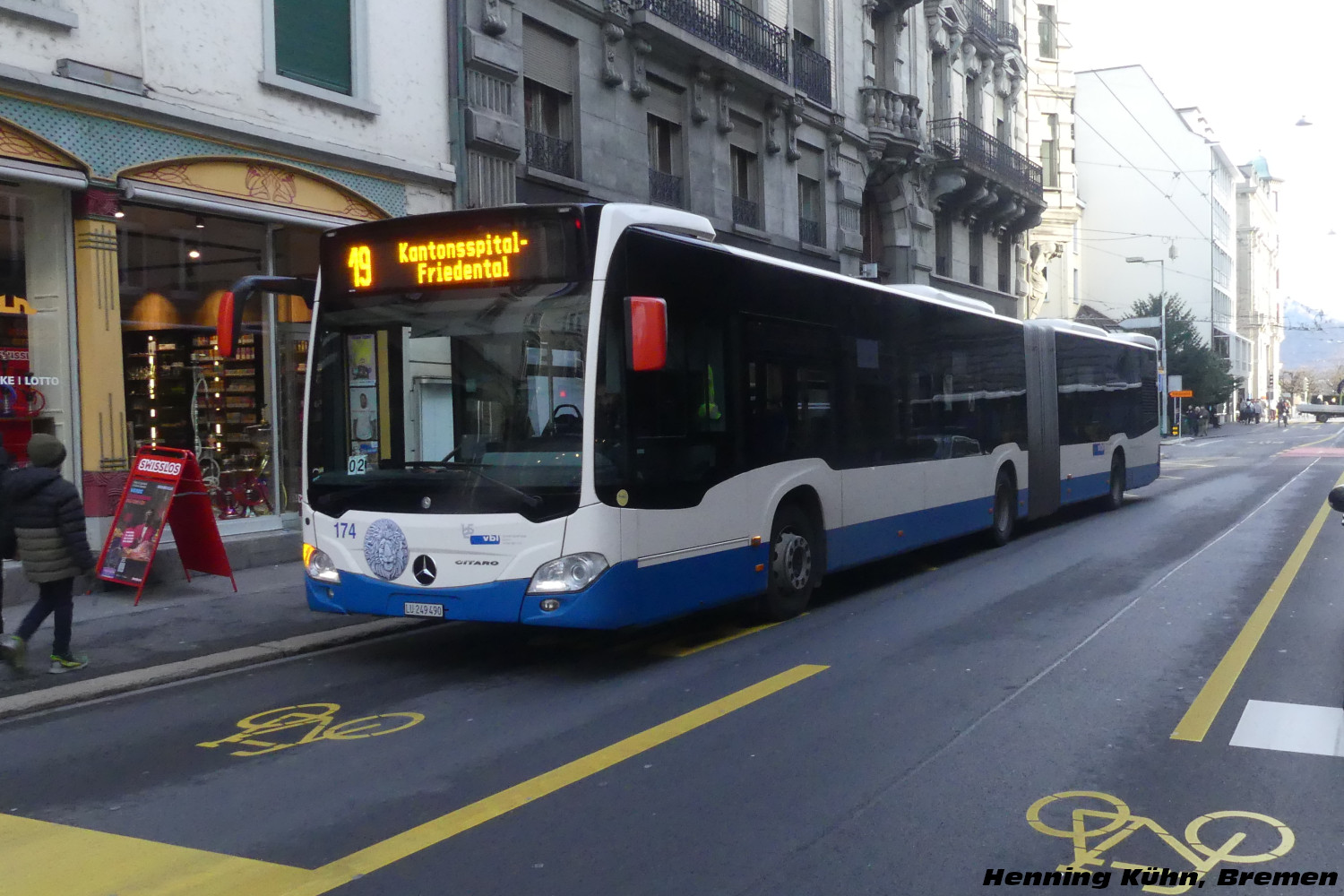 Mercedes-Benz O530G C2 #174