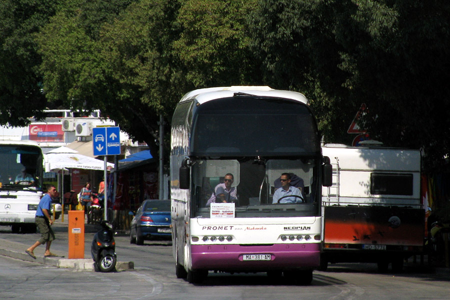 Neoplan N516 SHD #MA 381-AM