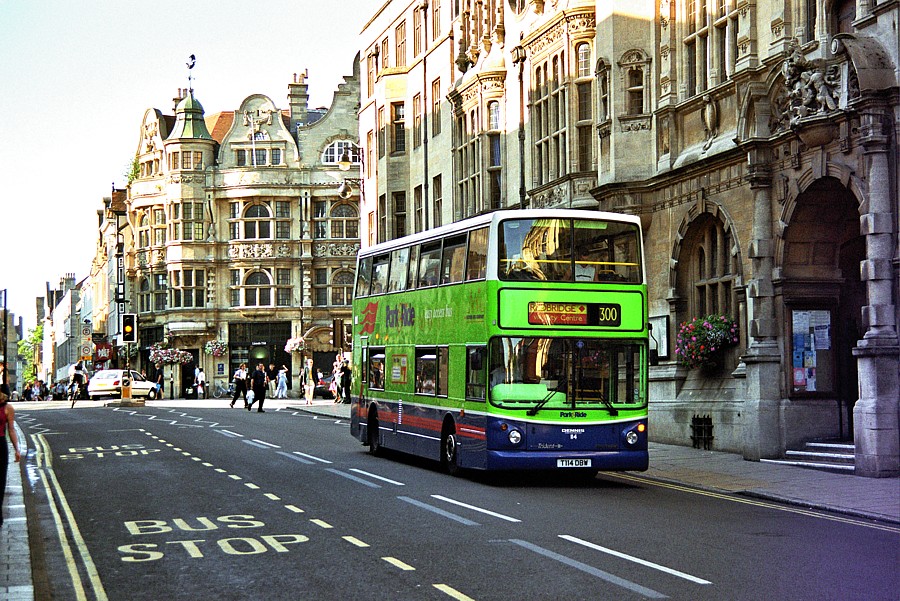 Dennis Trident / Alexander ALX400 #114