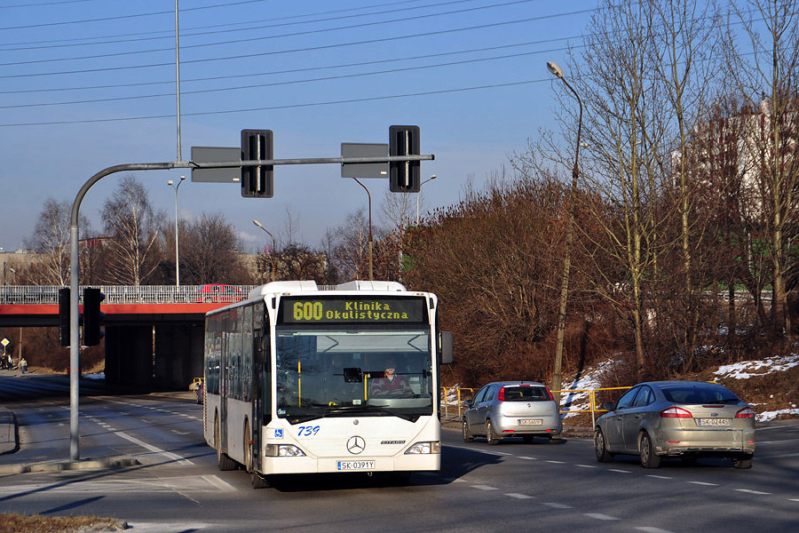 Mercedes-Benz O530 #739