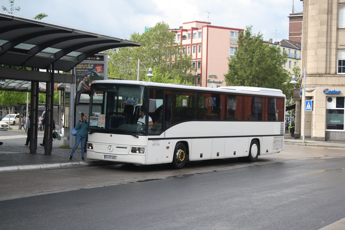 Mercedes-Benz O550H #F-TT 425