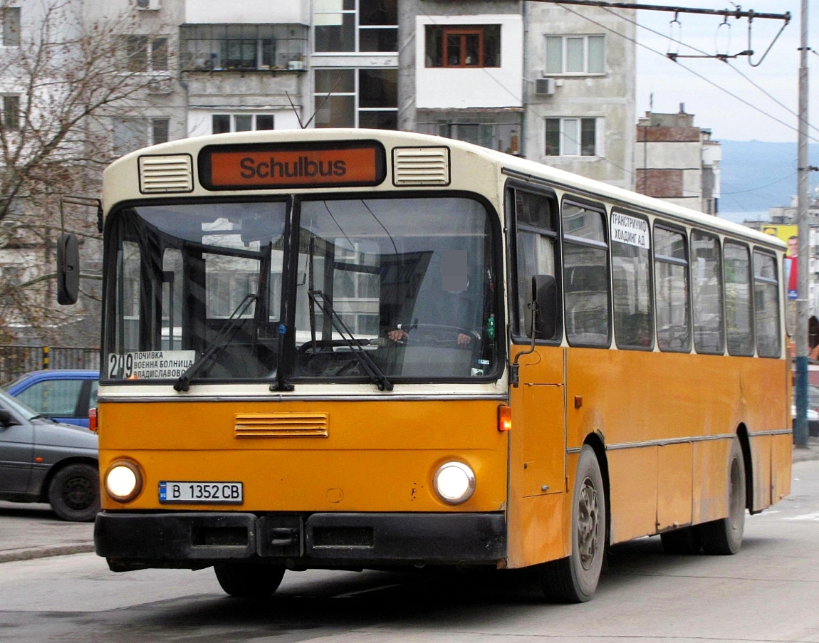 Mercedes-Benz O305 #02