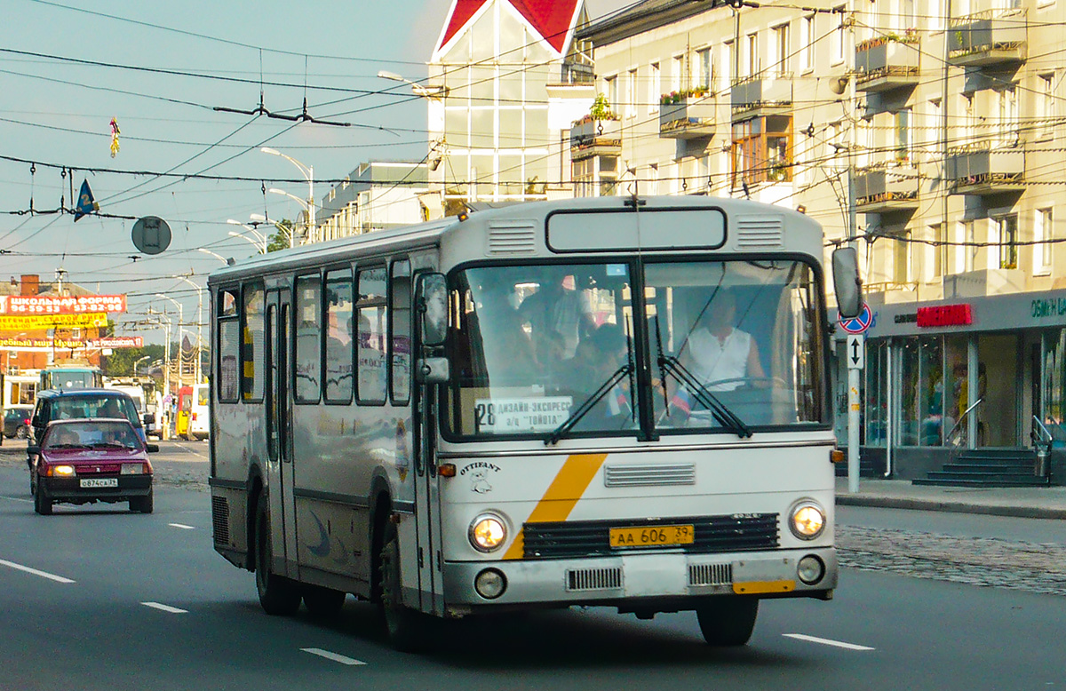 Mercedes-Benz O307 #АА 606