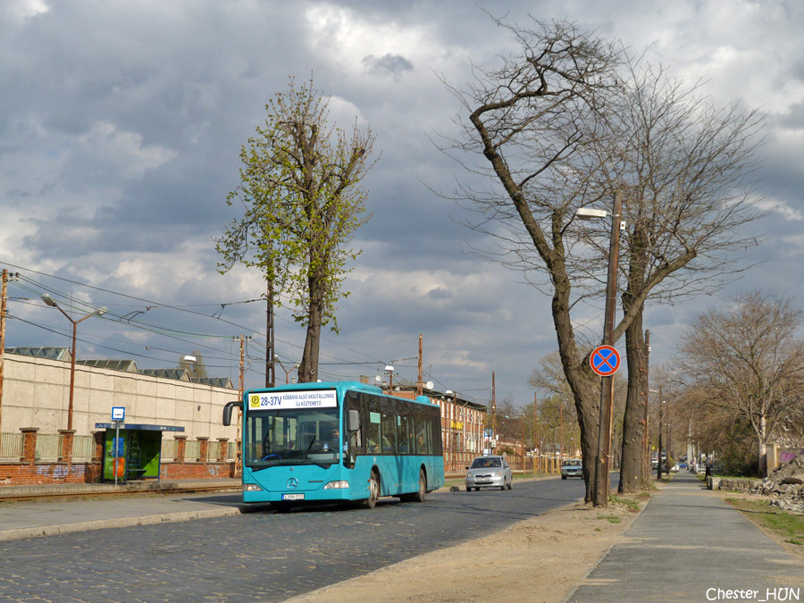 Mercedes-Benz O530 #LYH-111