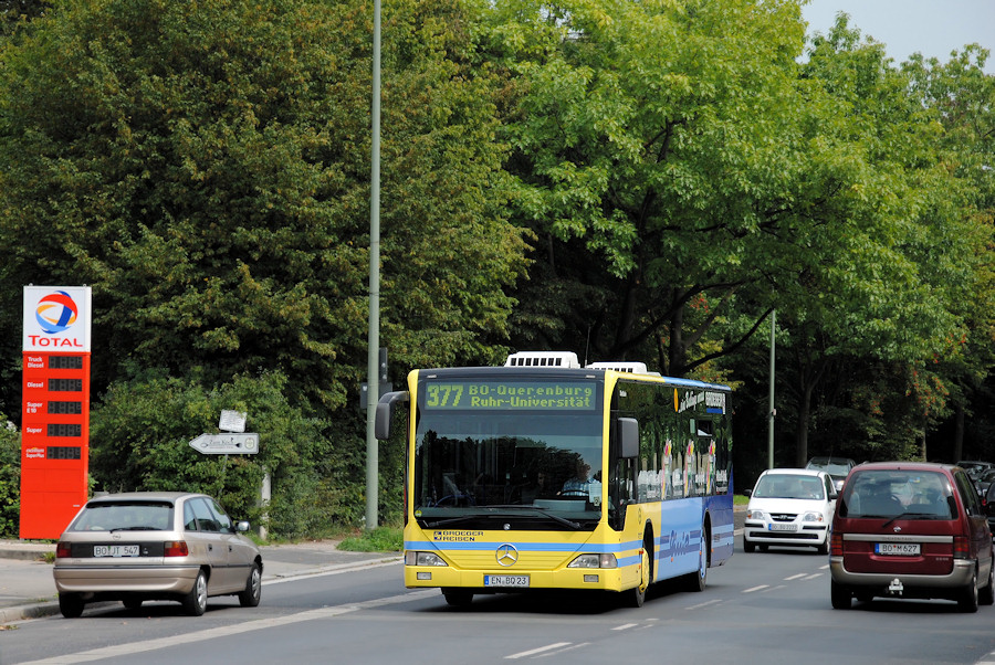 Mercedes-Benz O530 #EN-BQ 23