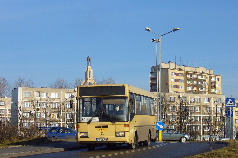 Mercedes-Benz O402 #182