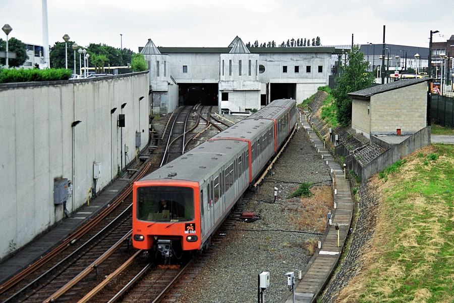 La Brugeoise et Nivelles M90 #155