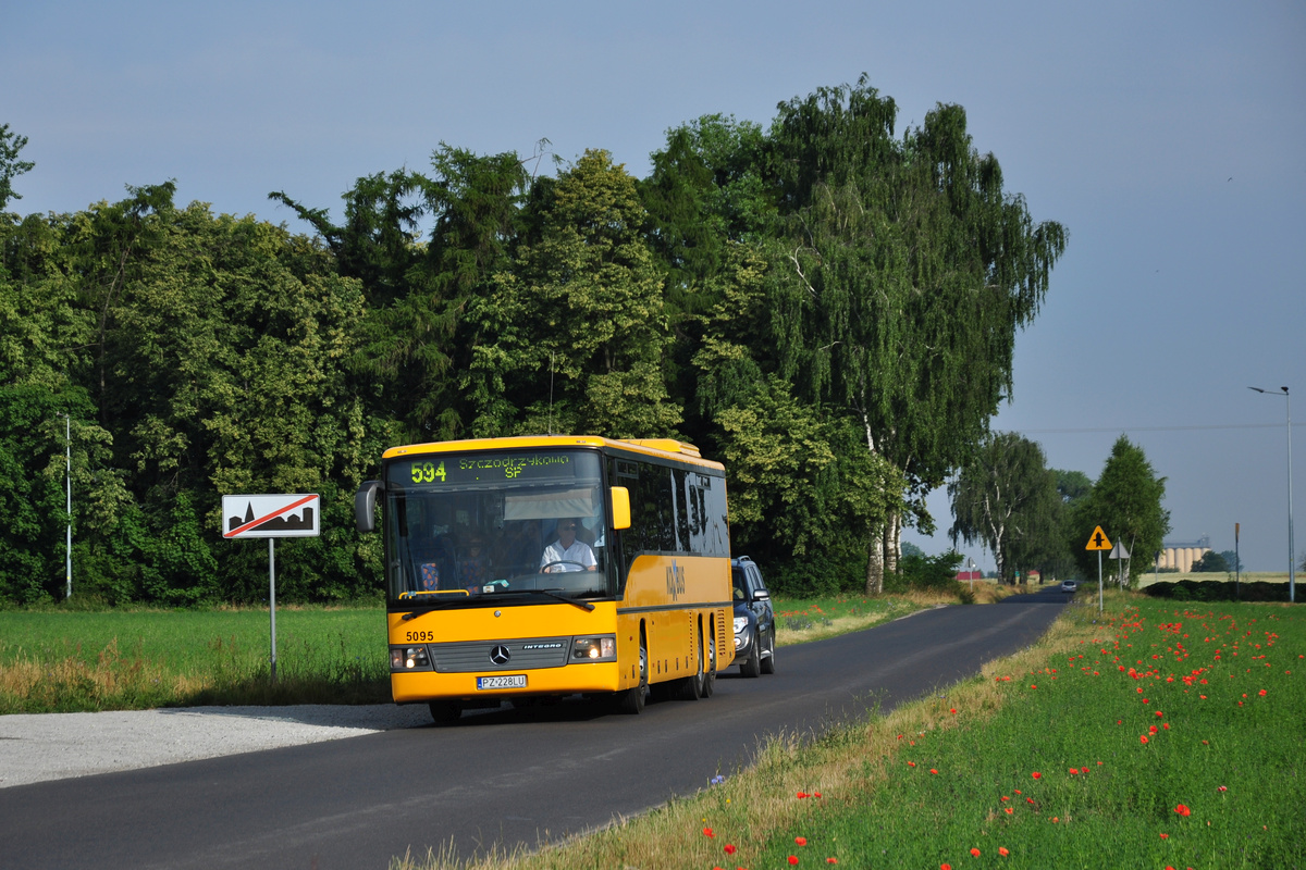 Mercedes-Benz O550L #5095