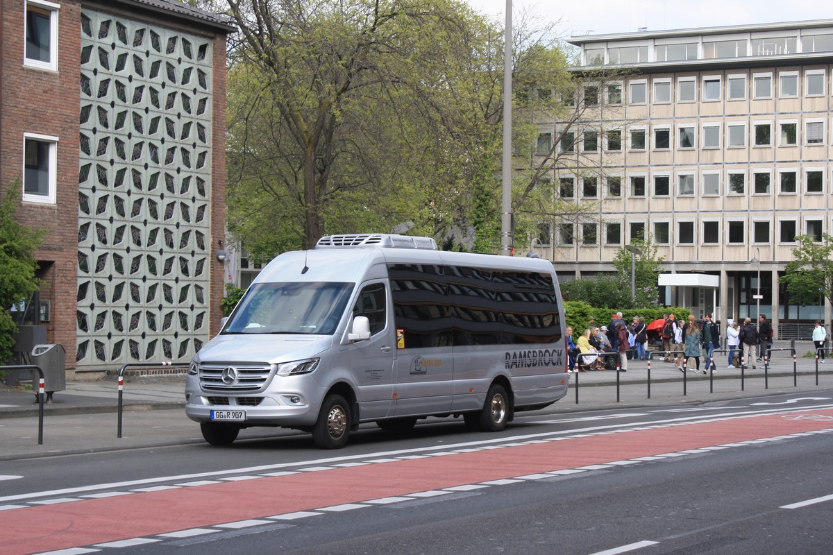 Mercedes-Benz Sprinter #GG-R 907