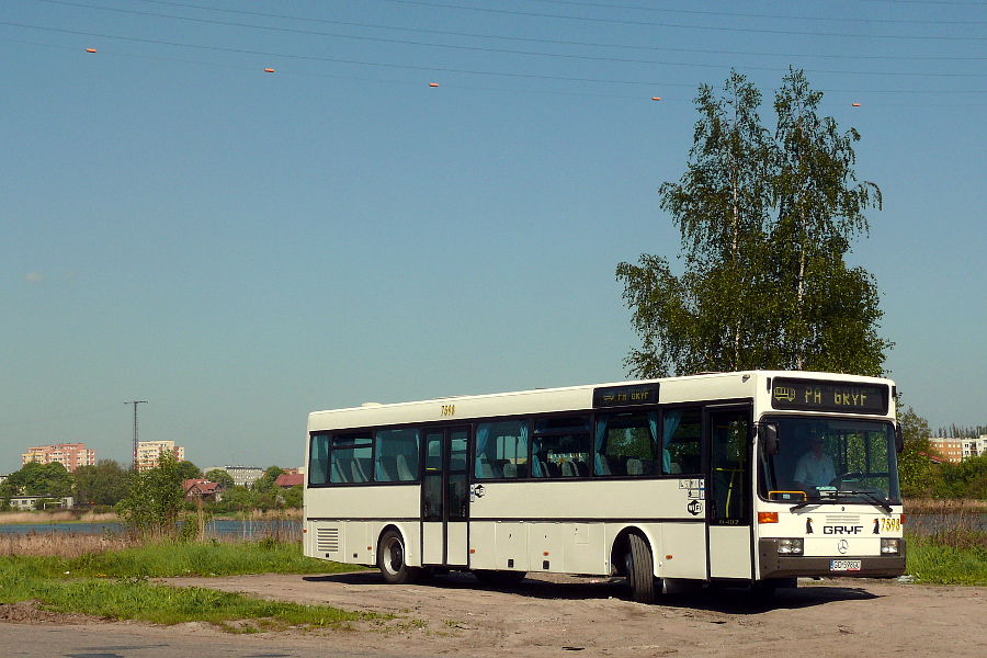 Mercedes-Benz O407 #7598