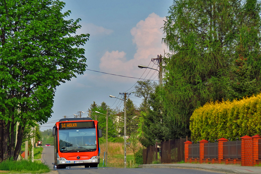 Mercedes-Benz O530 II #809