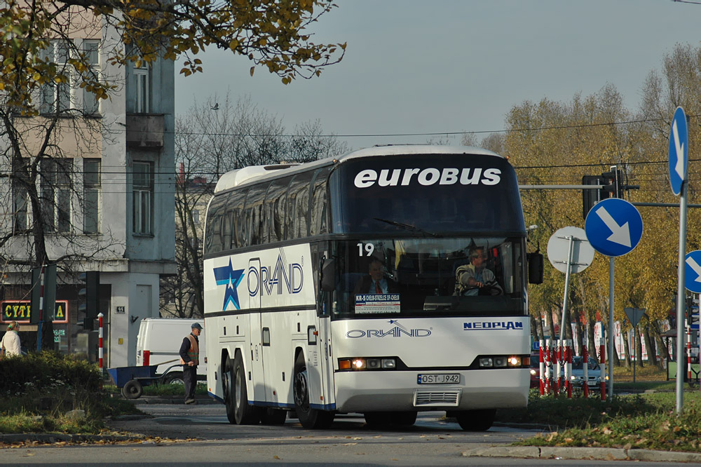 Neoplan N116/3 H #19