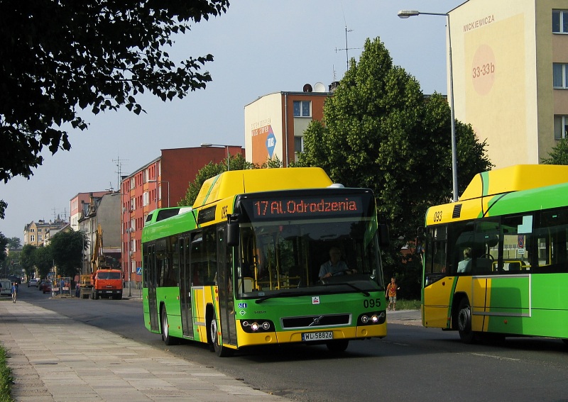 Volvo 7700 CNG #095