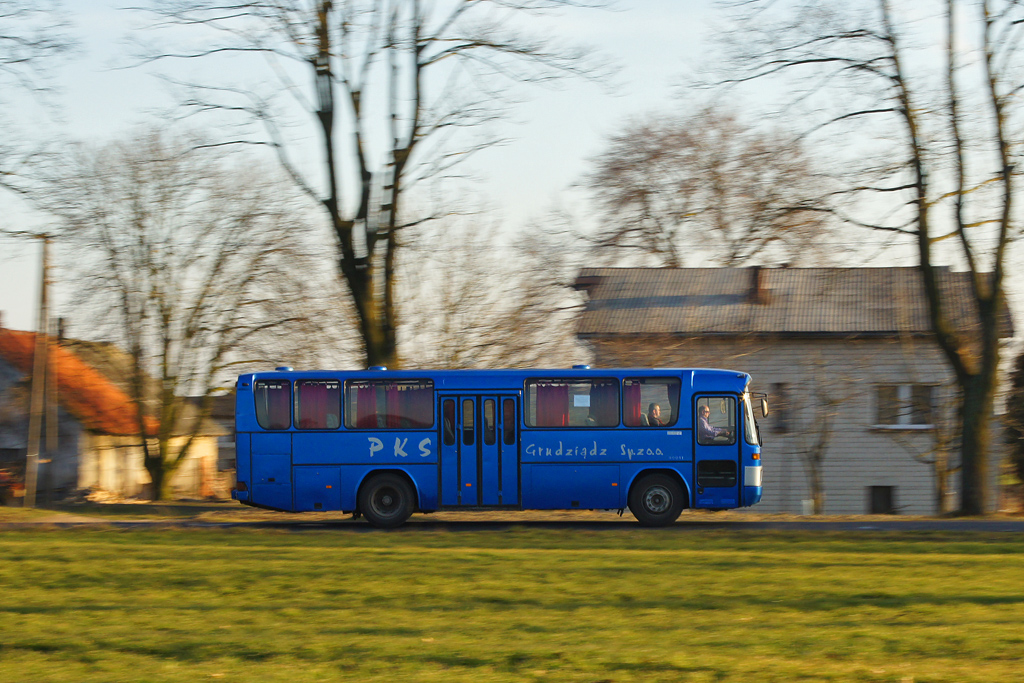 Mercedes-Benz O303-11ÜHE #221