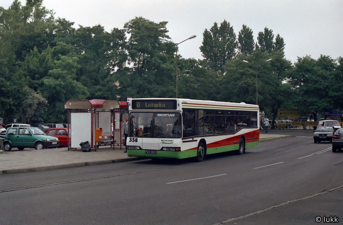 Neoplan N4016 #358