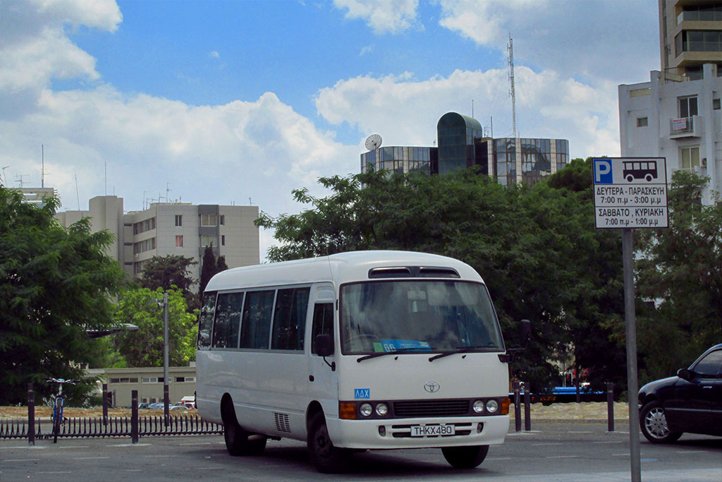 Toyota Coaster B50 #THKX480