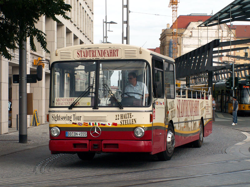 Mercedes-Benz O305 Cabrio #DD-DN 4555