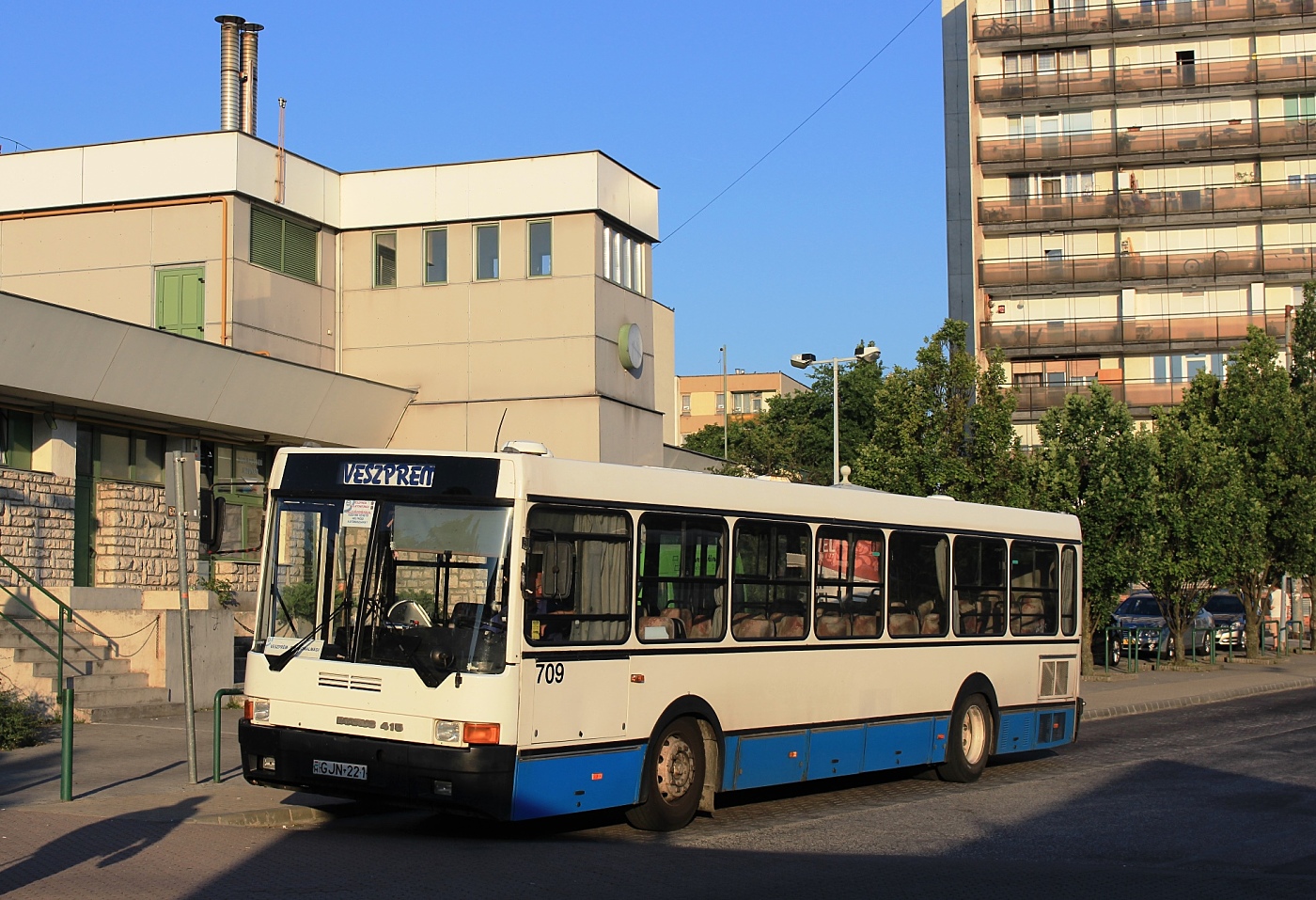 Ikarus 415.26F #709