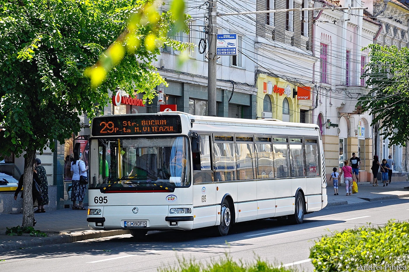 Irisbus Agora S #695