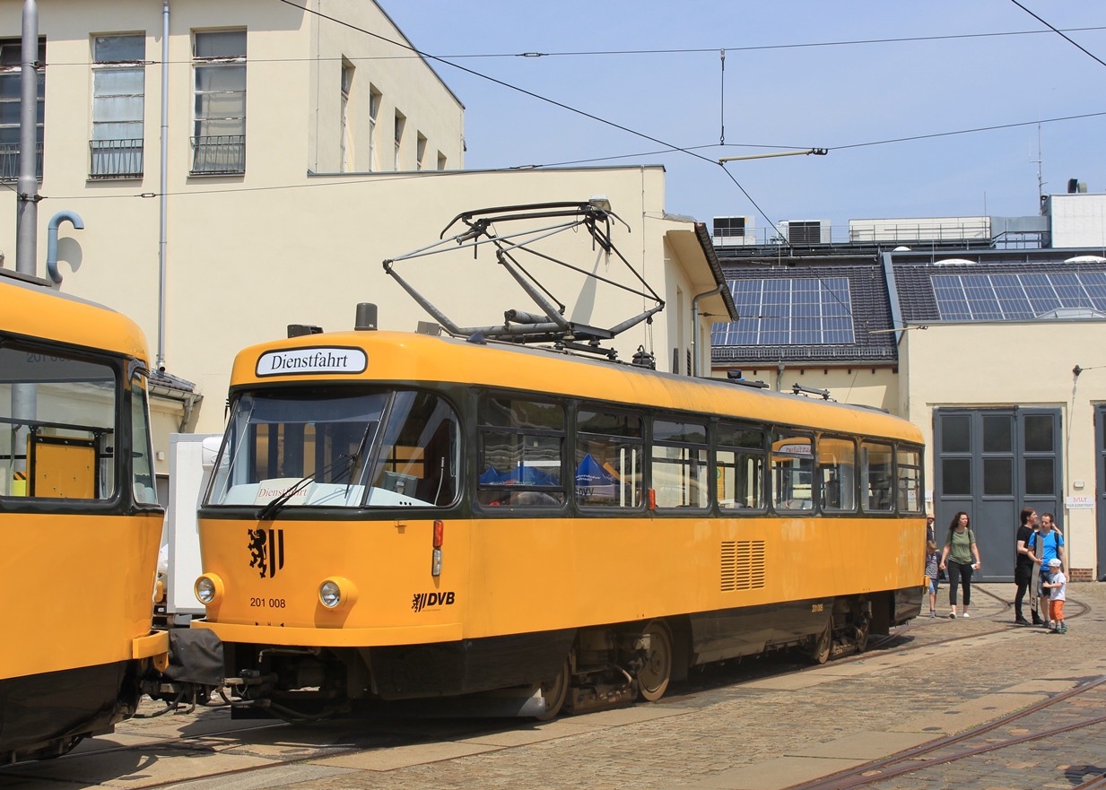 Tatra T4D-MI #201 008