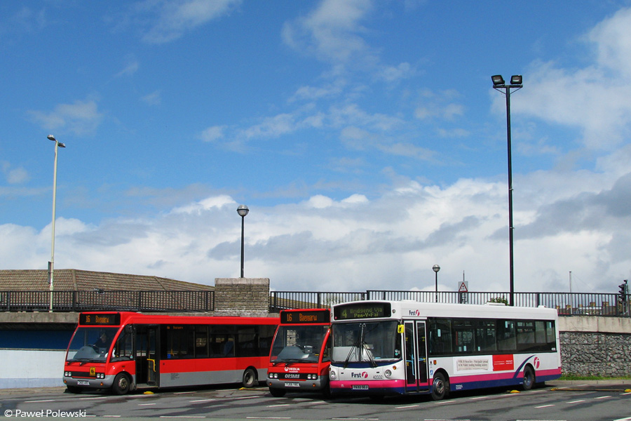 Dennis Dart SLF / Alexander ALX200 #42332