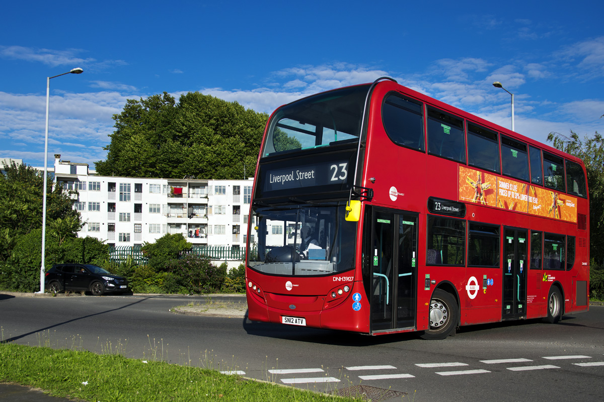 Alexander Dennis Enviro 400 Hybrid #DNH39127