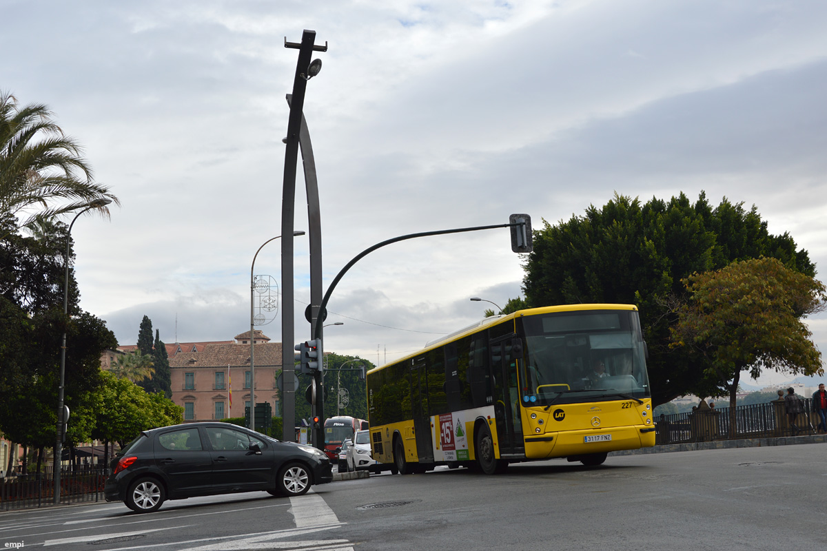 Mercedes-Benz OC500LE / Hispano Habit #227