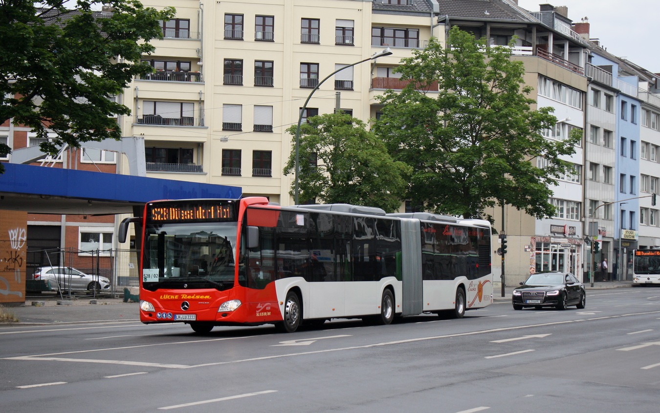 Mercedes-Benz O530G C2 #LH-LU 2222