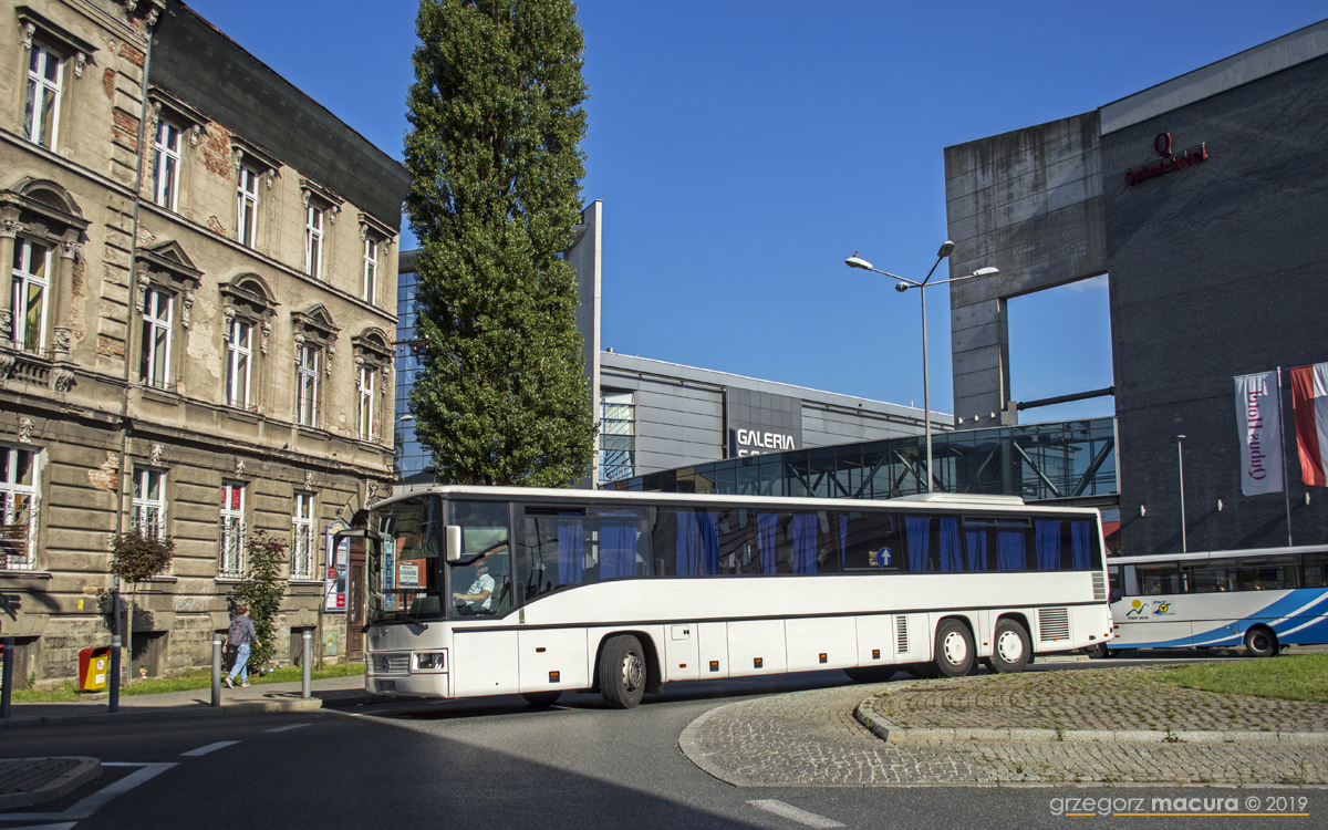 Mercedes-Benz O550L #33