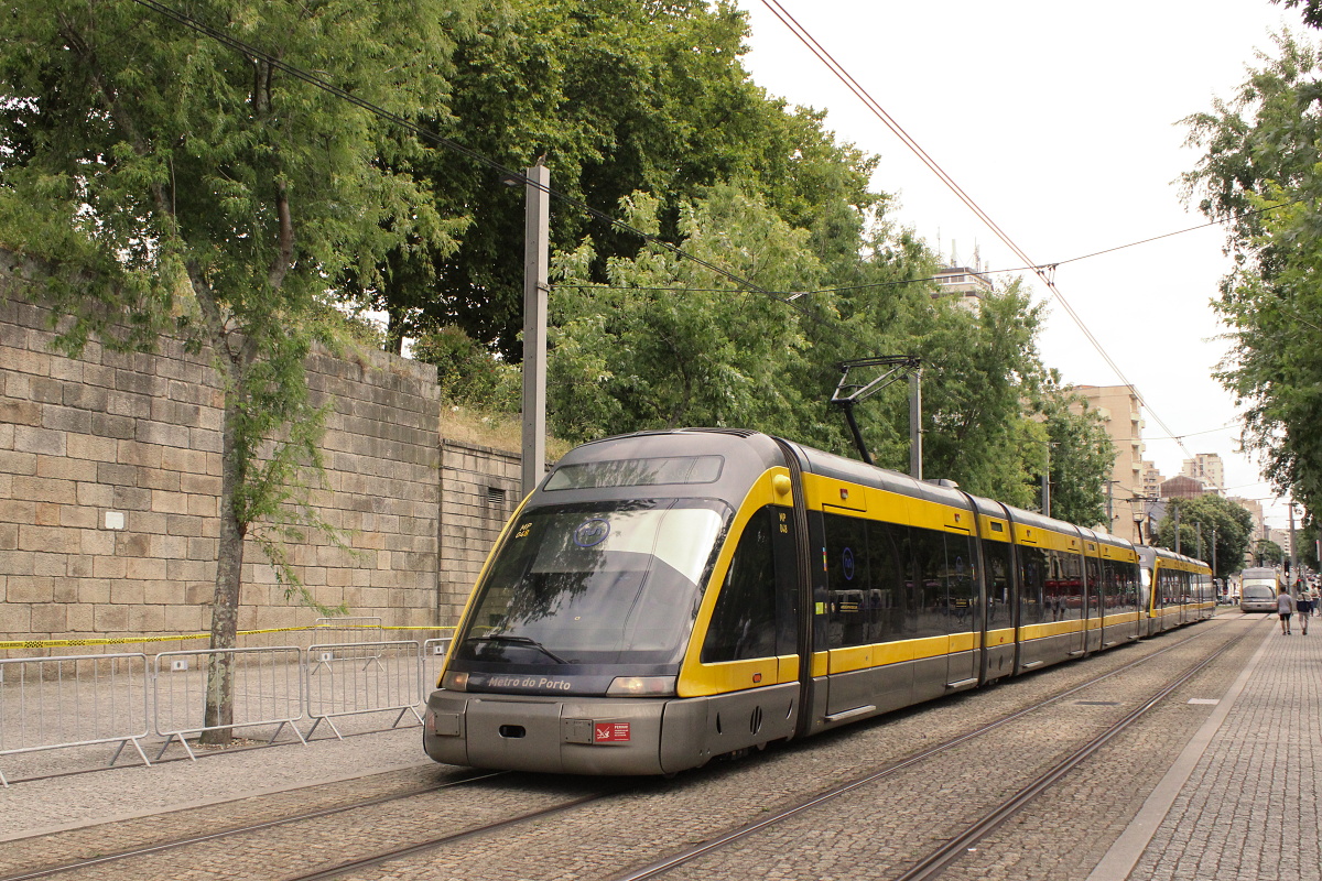 Bombardier Eurotram #048