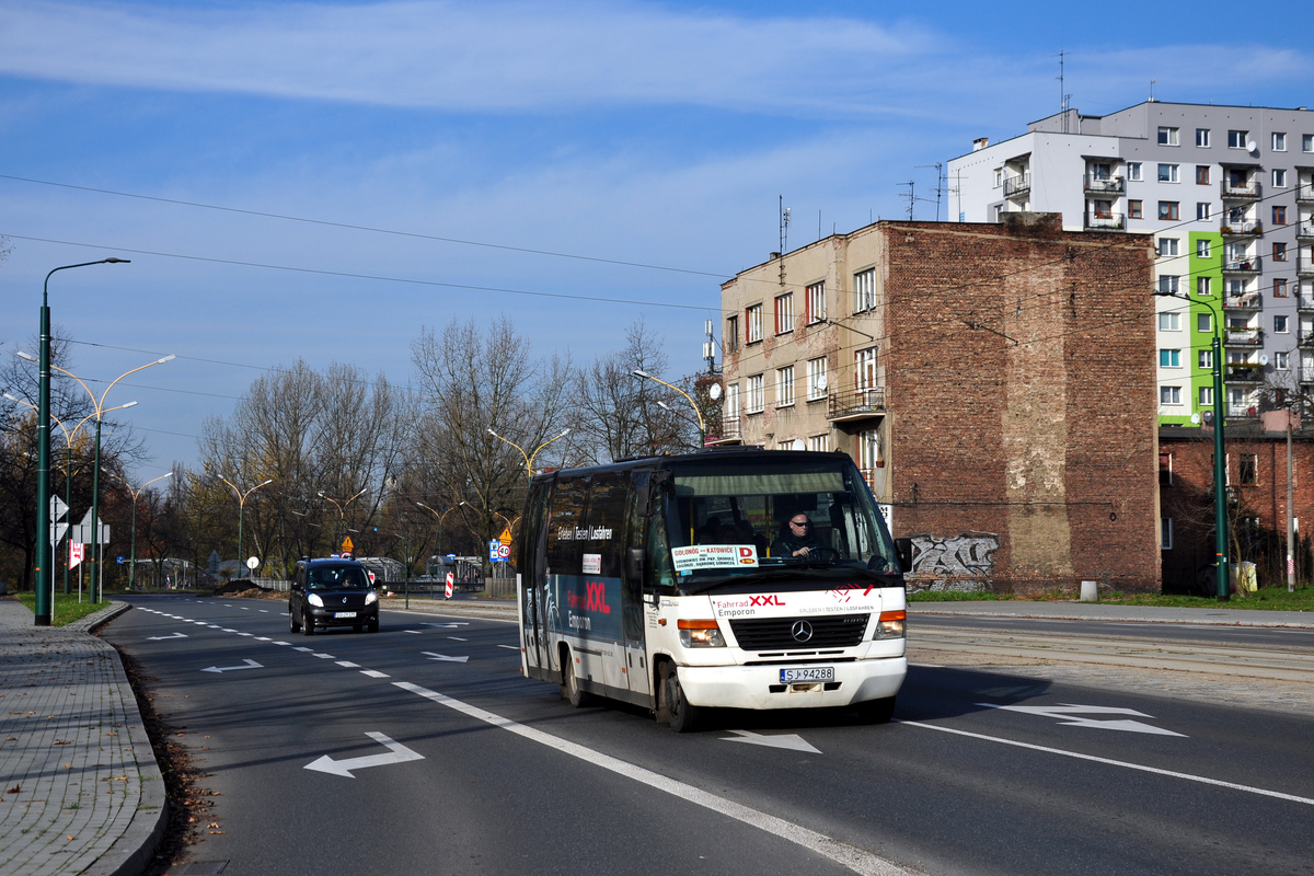 Mercedes-Benz 815 D / Auwärter Teamstar Kombi #SJ 94288